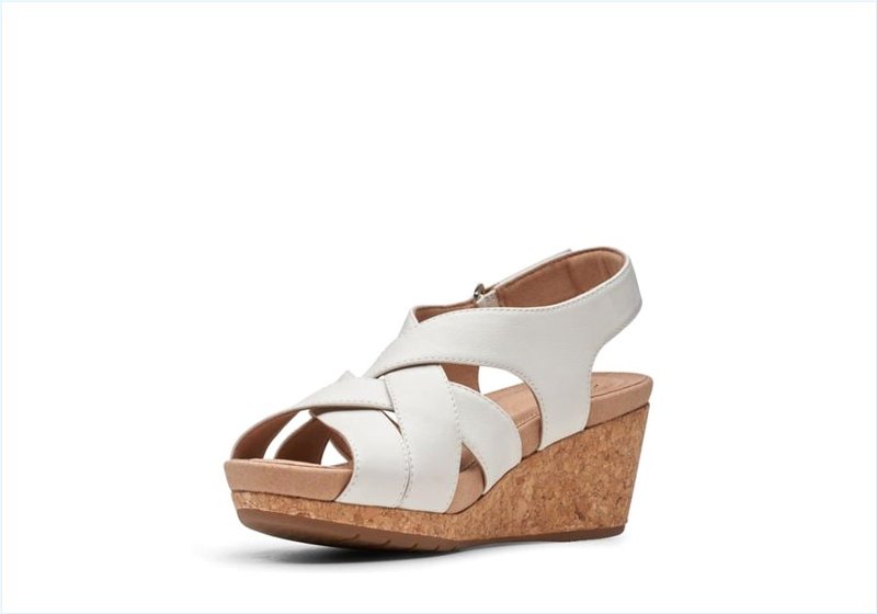  Un Capri Step / White Leather Womens Sandals