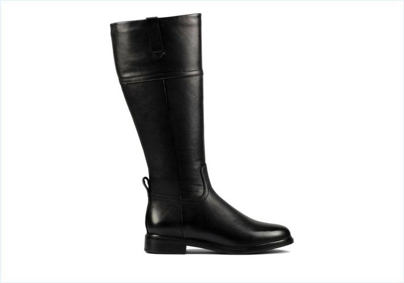  Clarkdale Hi / Black Leather Womens Boots