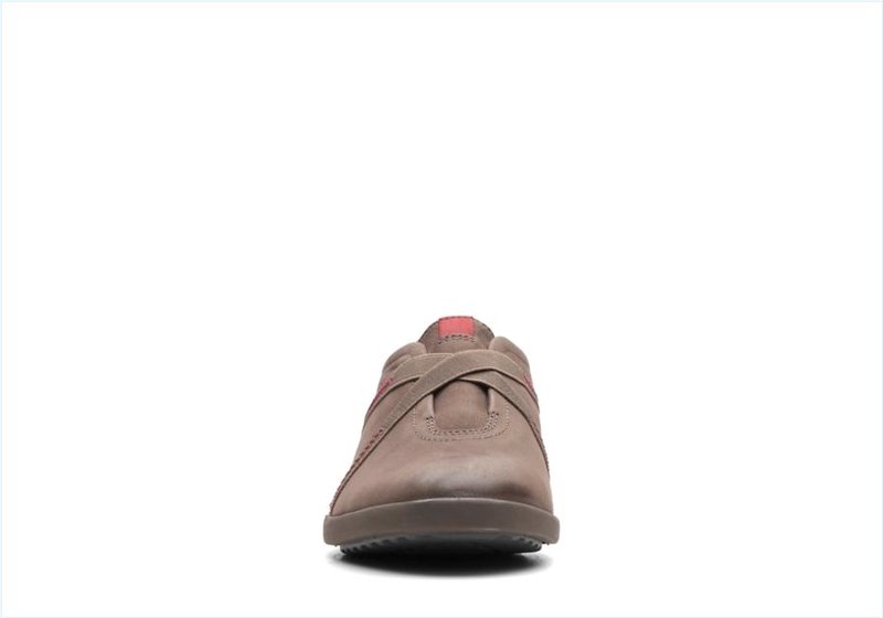  Tamzen Step / Taupe Nubuck Womens Shoes