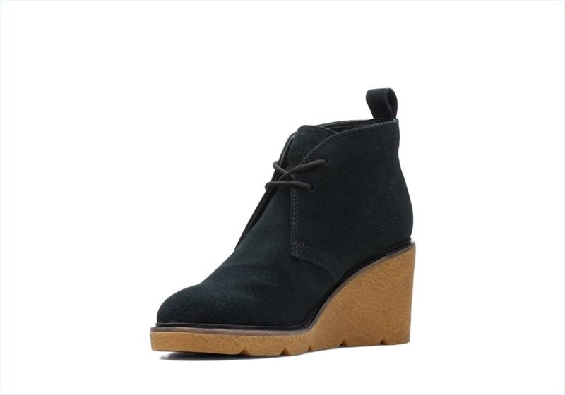  Clarkford DBT / Black Suede Womens Boots