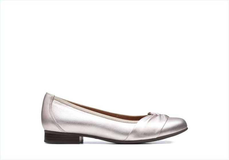  Un Blush Wish / Platinum Womens Shoes